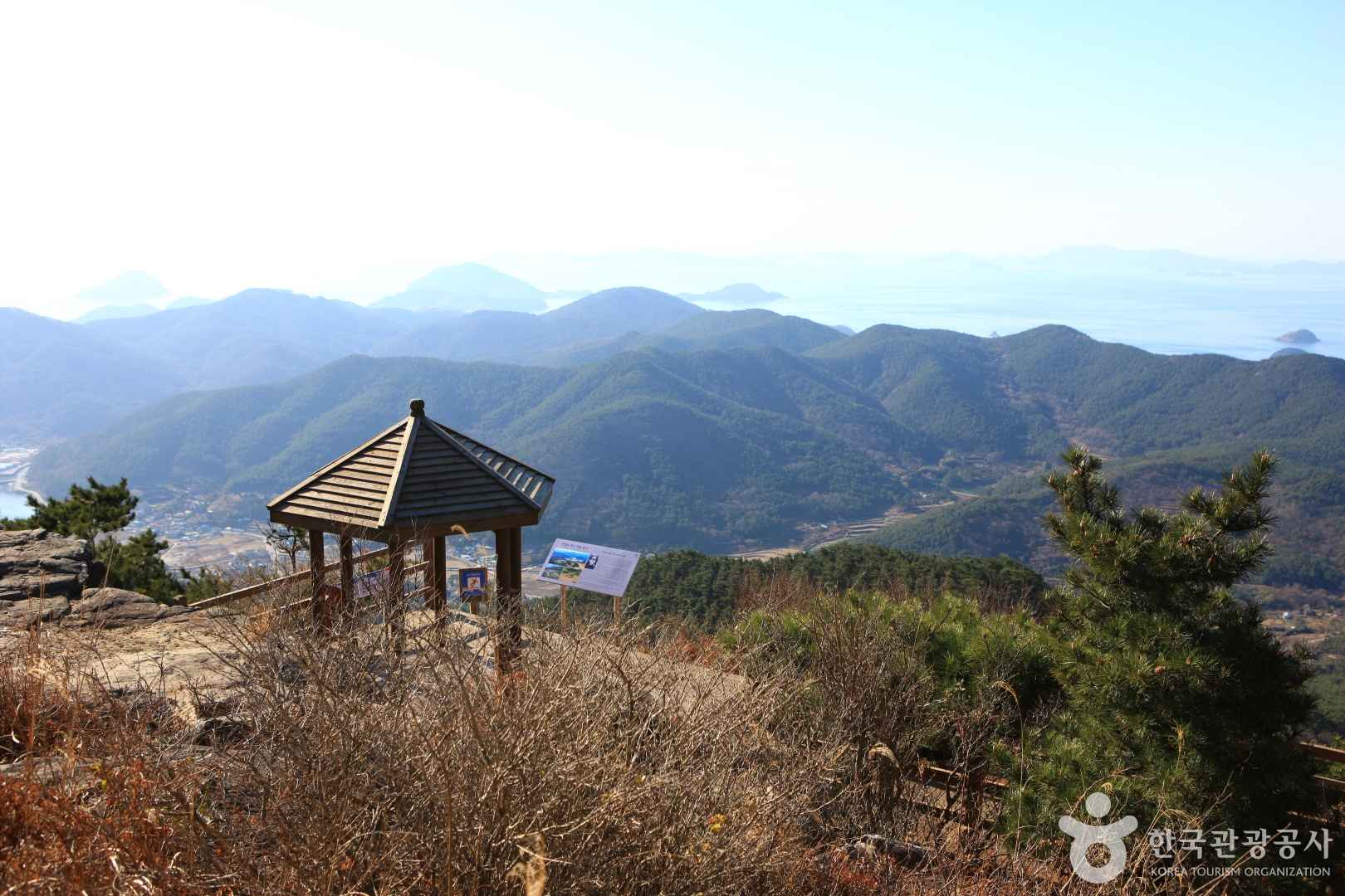 한려수도 조망 케이블카 전망대
