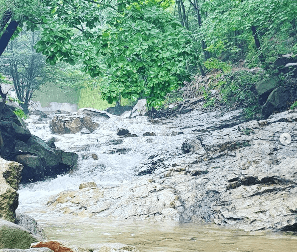 삼막사 계곡 모습