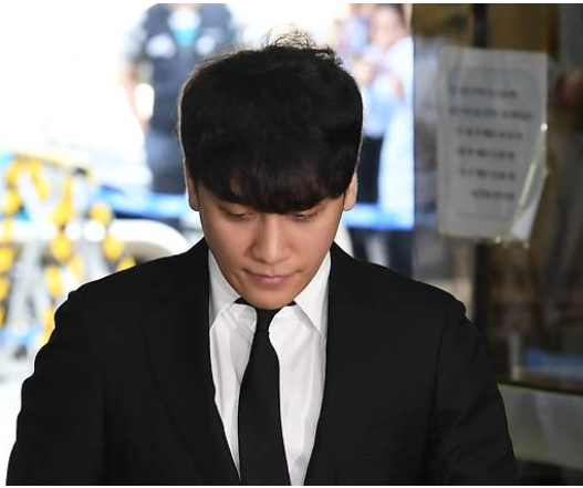 승리 특수폭행 피소