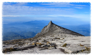 키나발루 산