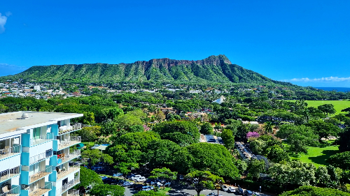 퀸 카피올라니 호텔에서 보이는 다이아몬드헤드