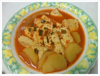 감자찌개 만드는 법 감자찌개 레시피 감자짜글이 끓이는법_8