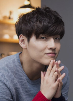 강하늘