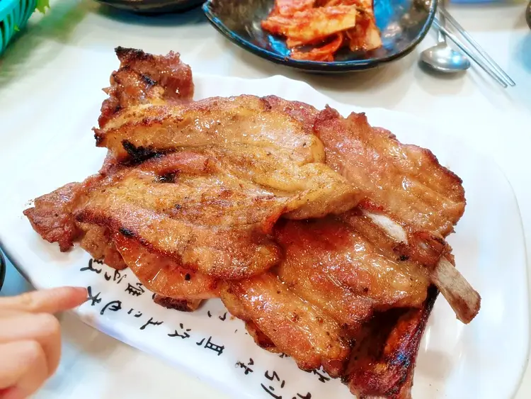 하루 최대 손님 2천명 불맛의 최고봉 숯불 돼지 갈비 전남 담양 맛집 식당 방송 업체 가게 정보