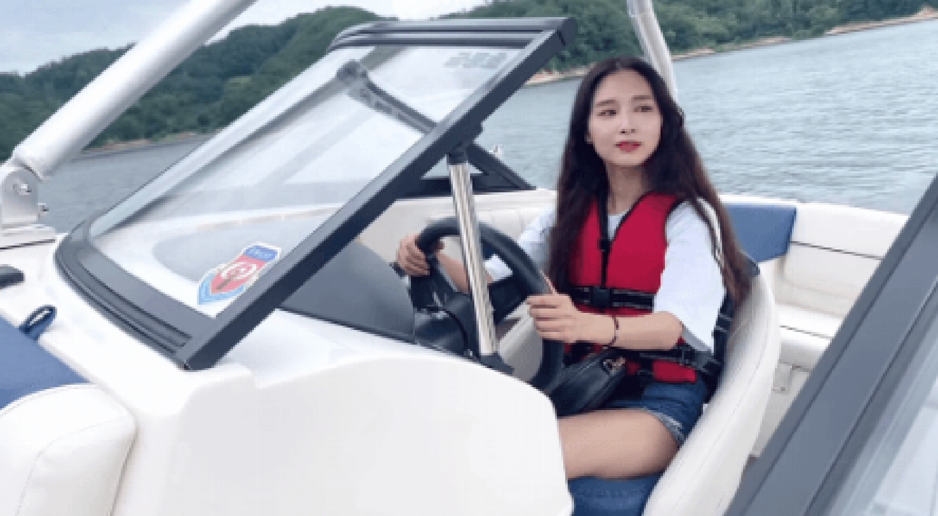 유튜버 오늘은 예림 사진