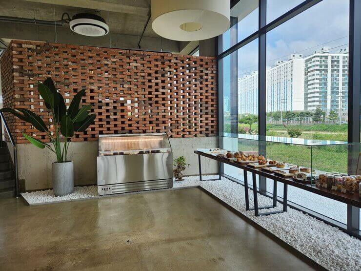 대니얼더카페-내부