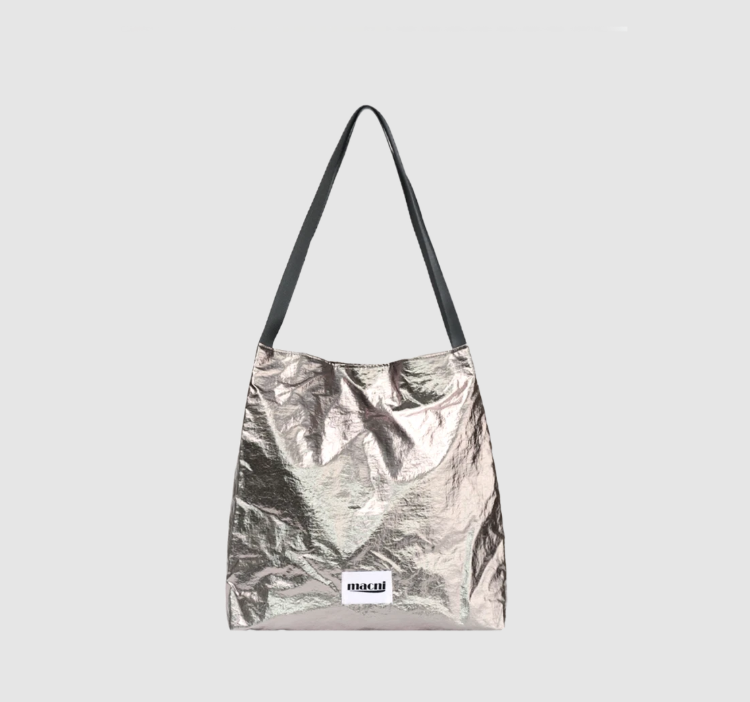 260301~260302 우혜림 인스타그램 MACNI 마크니 글로시 숄더백 메탈 가방