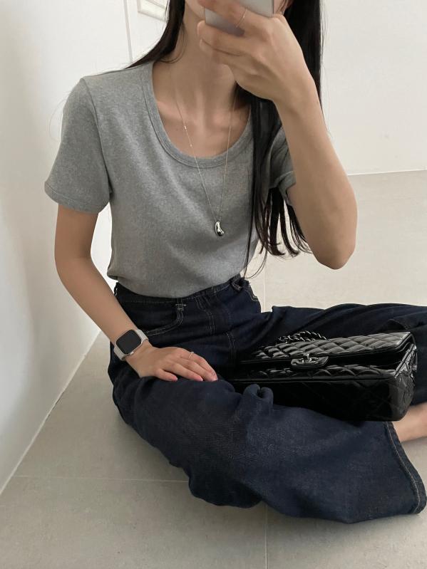 더보느 심플베이직 유넥 반팔 티셔츠