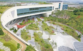 수도권 집중과 균형발전 전략