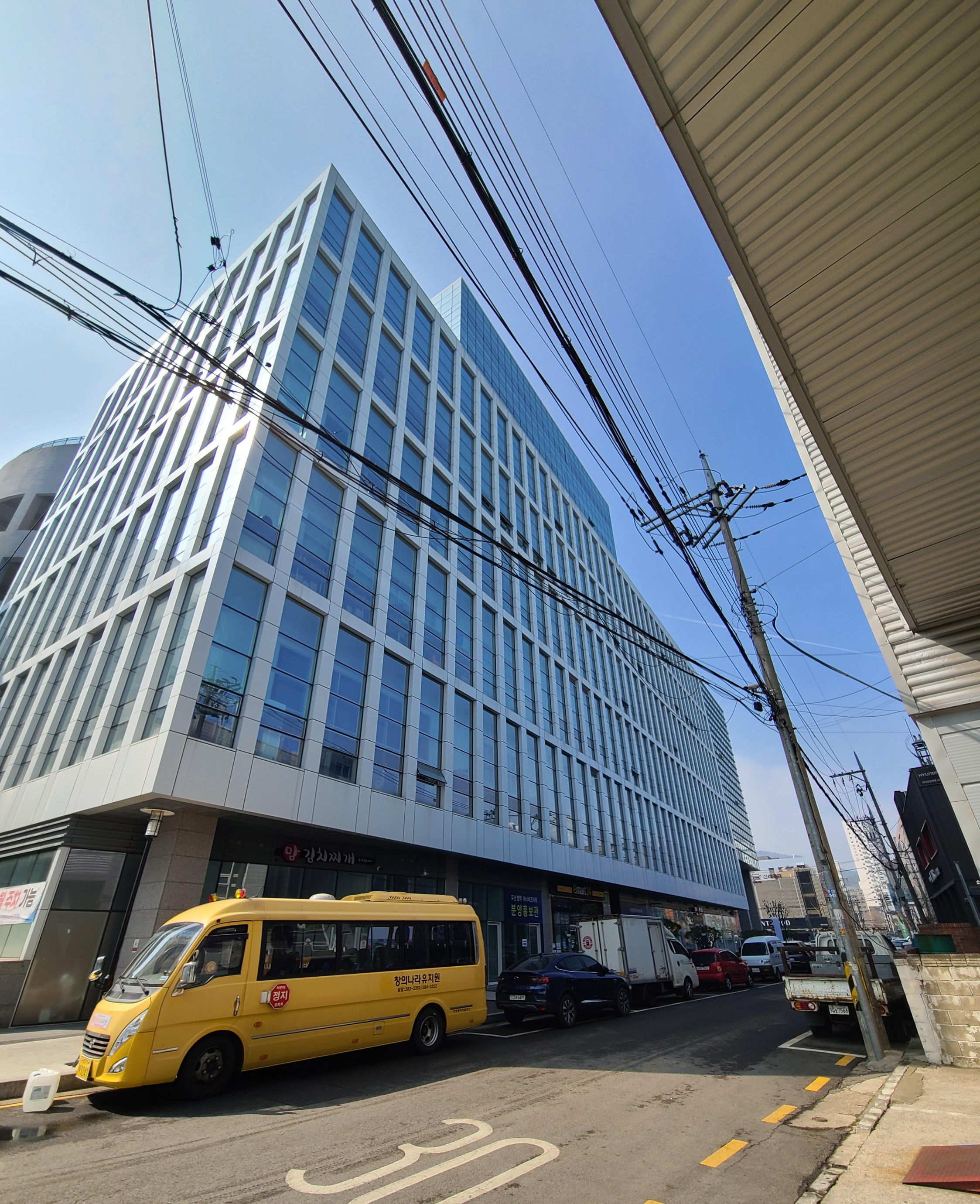 두산명학아너비즈타워 외관 및 주변환경1