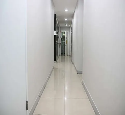 유디까치산치과의원