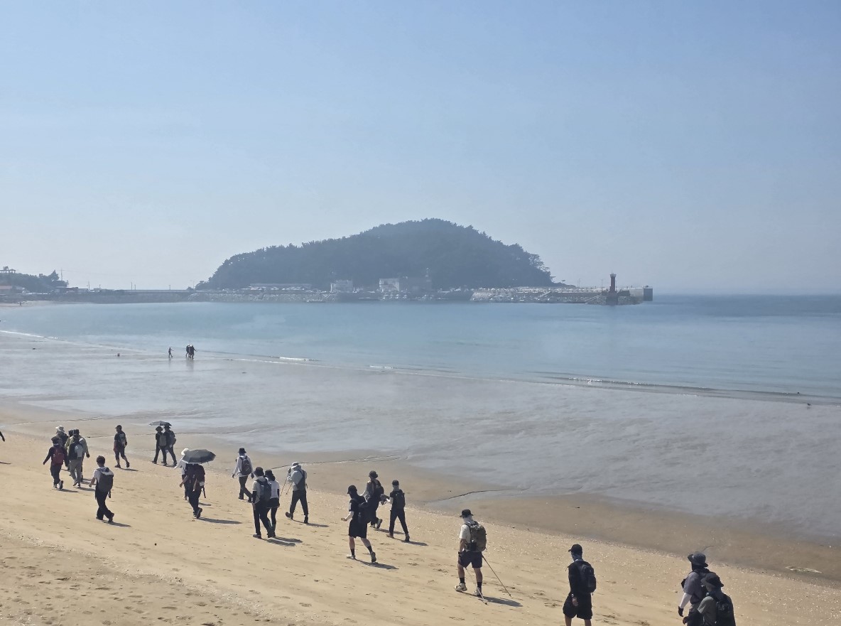 “꾸지나무골해변에서 학암포까지”