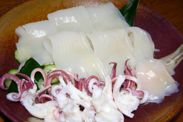 오징어회 &amp; 브뤼 샴페인(Brut Champagne) 와인 페어링｜바다의 단맛과 미네랄, 그리고 섬세한 버블의 환상적 조화