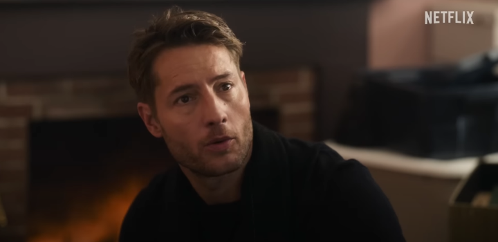 자신의집을맡아준가정부를바라보는제이컵