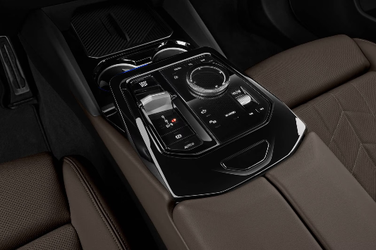 2024 bmw 5 시리즈 내부디자인