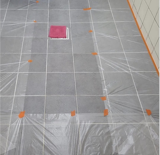 욕실페인팅사전작업