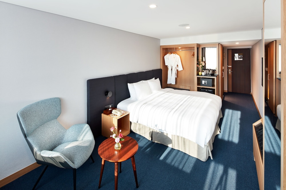 2025 호텔 PJ 명동 완벽 가이드｜위치&middot;객실&middot;부대시설&middot;예약 팁 총정리