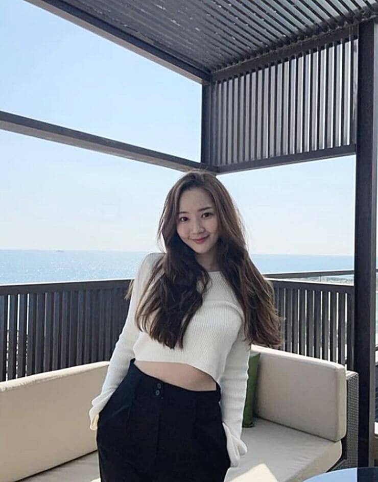 배우-박민영