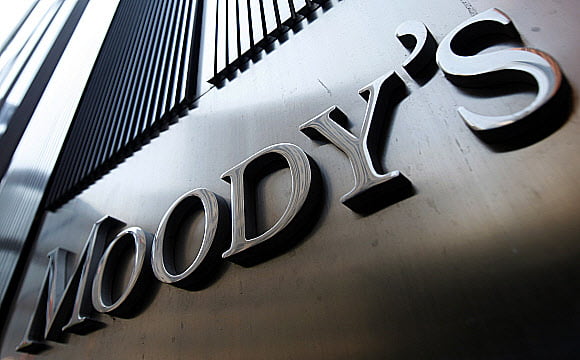 MOODY'S