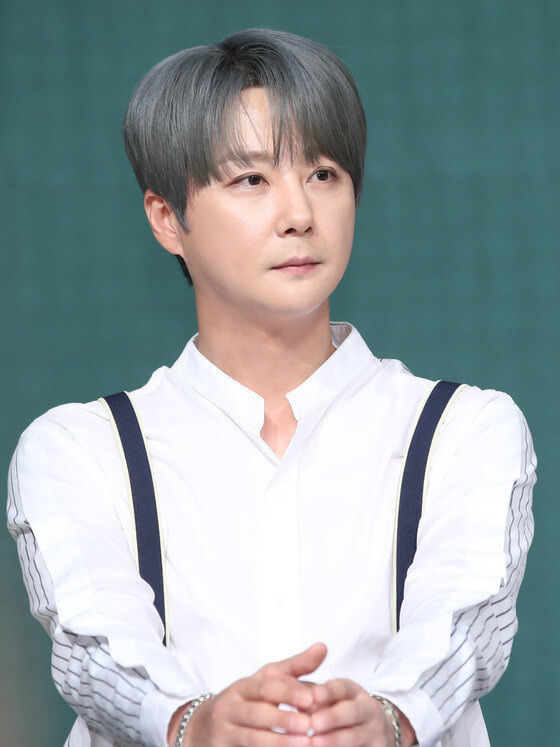 가수 신화 멤버 신혜성(정필교)