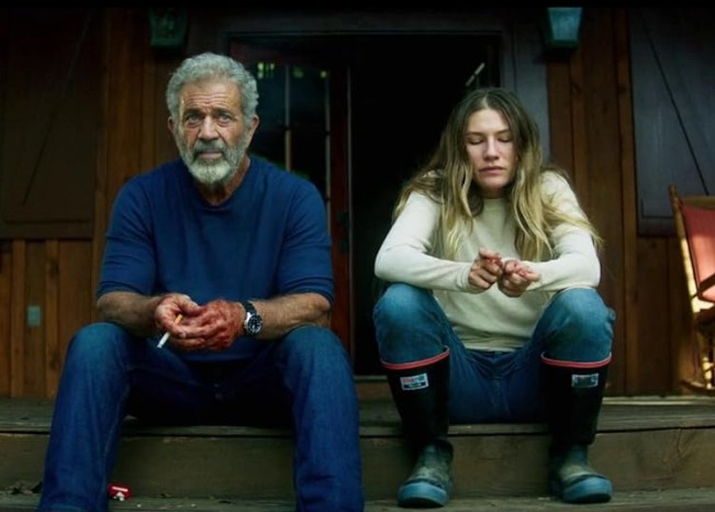 [영화 헌팅시즌 후기/리뷰] OTT 다시보기 보는곳 - 줄거리&amp;#44; 결말&amp;#44; 재밌나요? 재미 있다 vs 재미 없다