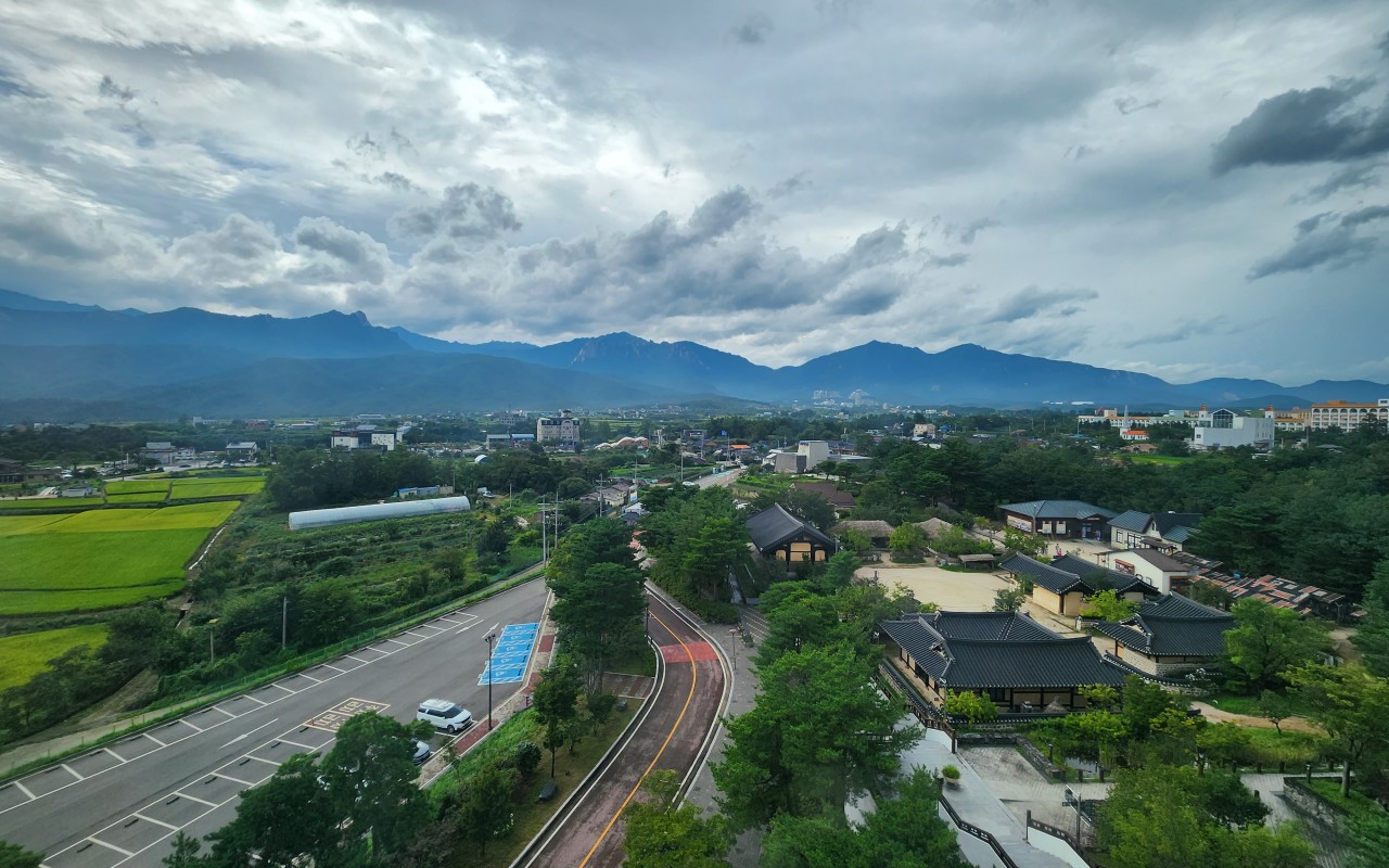 전망대에서 바라본 속초