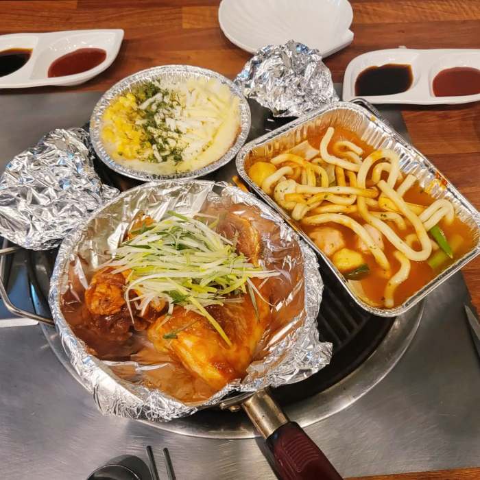 식객 허영만 백반기행 지수원 편 4단 가리비 치즈구이 전복 새우 조개 무한리필 숯불 구이 오이도 맛집 소개