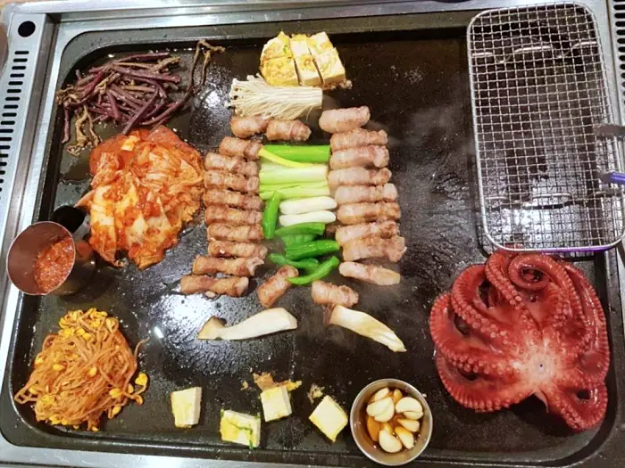 주주총회 송해나 이혜정 장동민 이종혁 제주 화산석 돌판구이 문어 갓김치 삼겹살 삼합 맛집 광명시 철산역 맛집 소개