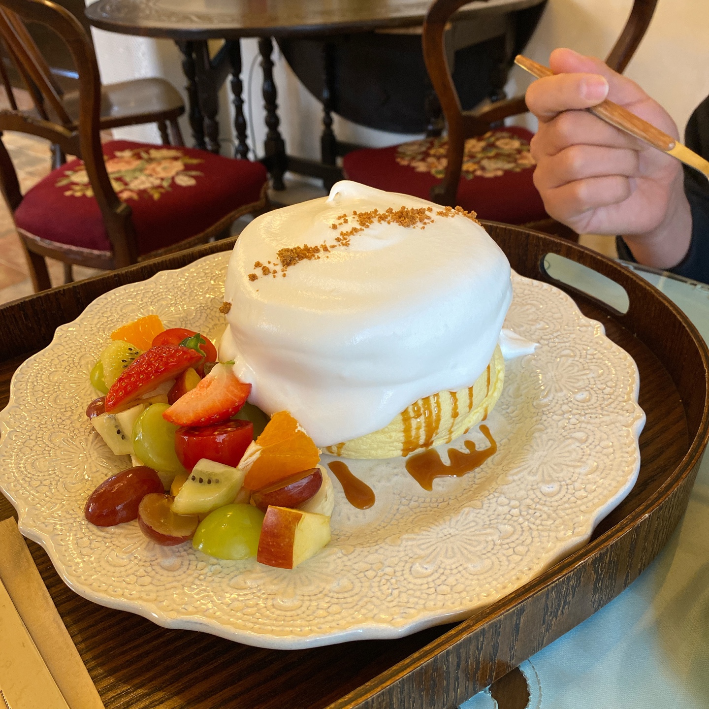 제주 삼성혈 도남 52번가 커피하우스 컵플레 케이크 런던크림커피 카페