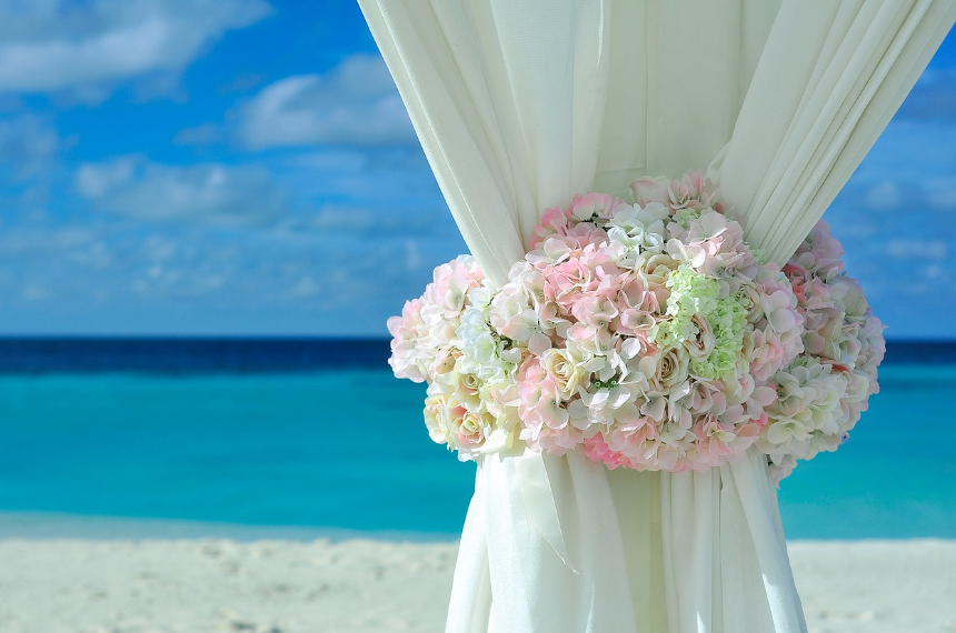 해변 커튼 꽃다발