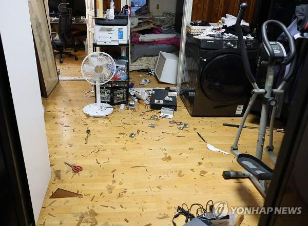 청주 가스 폭발 블랙박스 영상: 전쟁터 방불케 한 흥덕구 봉명동 상가 현장