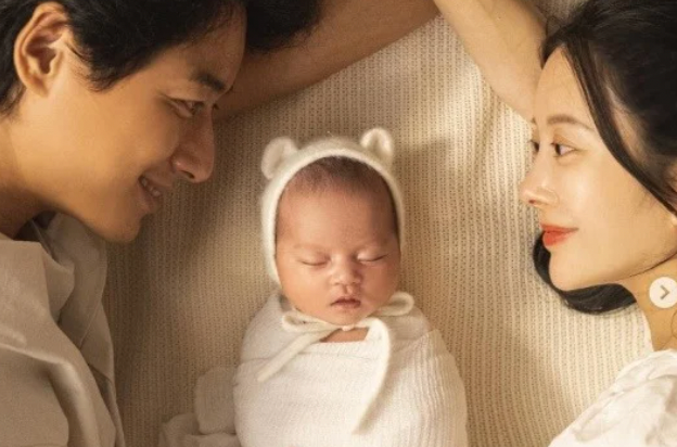 이지훈 부인 아야네 딸