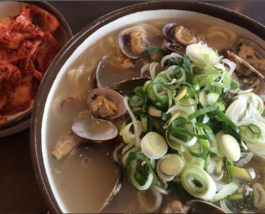 일산 40년 칼국수집, 일산칼국수 (본점)