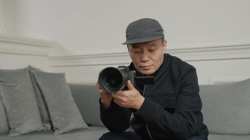 찰나의 순간을 담아내는 사진작가 오중석