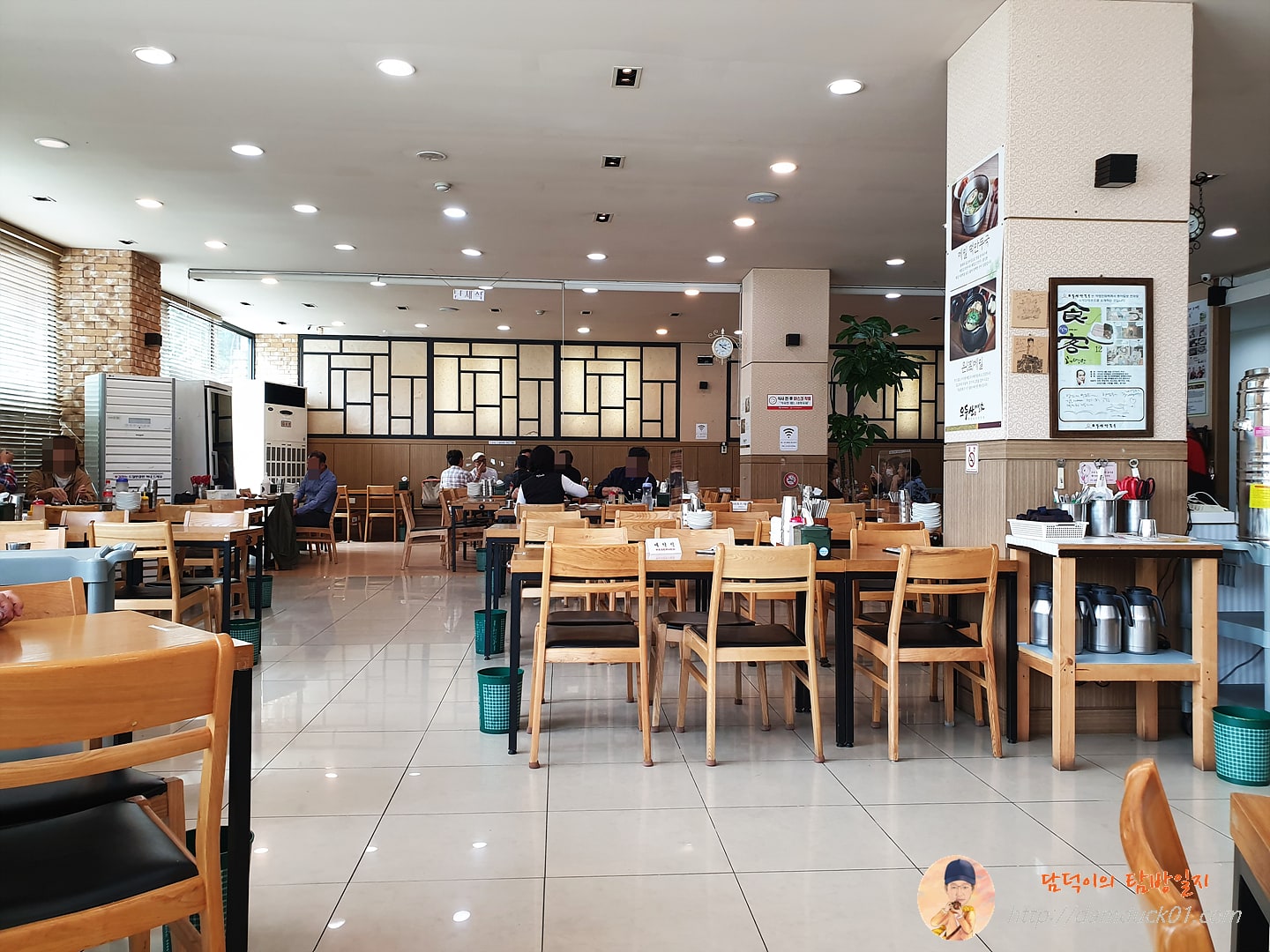 오두산막국수-통일동산점-실내-허영만-담덕이의탐방일지