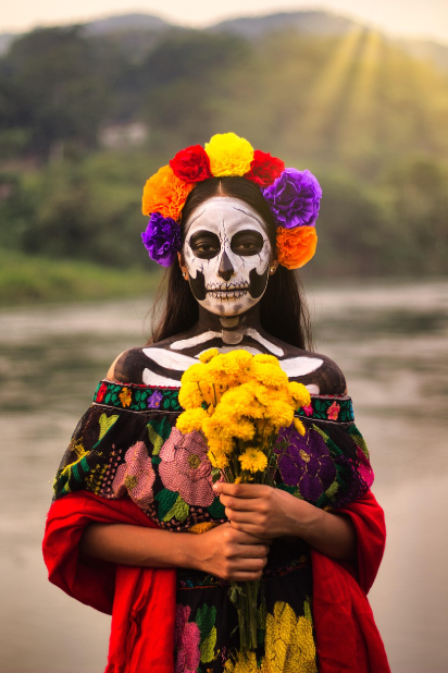 멕시코 죽은 자들의 날 (Día de los Muertos) – 망자를 기리는 화려한 축제