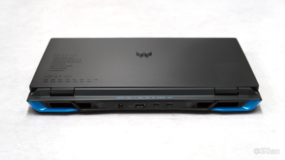 에이서 RTX4060 게이밍 노트북 디자인