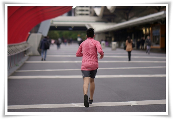 "슬로우 조깅" 몸과 마음의 조화를 이루며 건강을 증진시키는 탁월한 운동!