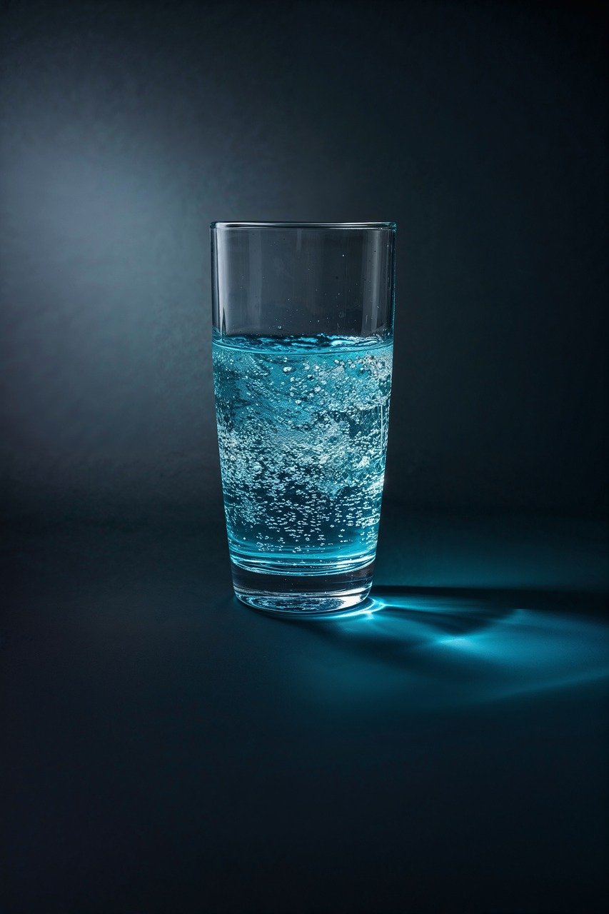 치아 미백에 도움이 되는 습관과 피해야 할 나쁜 습관