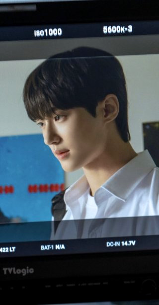변우석 프로필 나이 키 군대 드라마 작품+변우석 배경화면