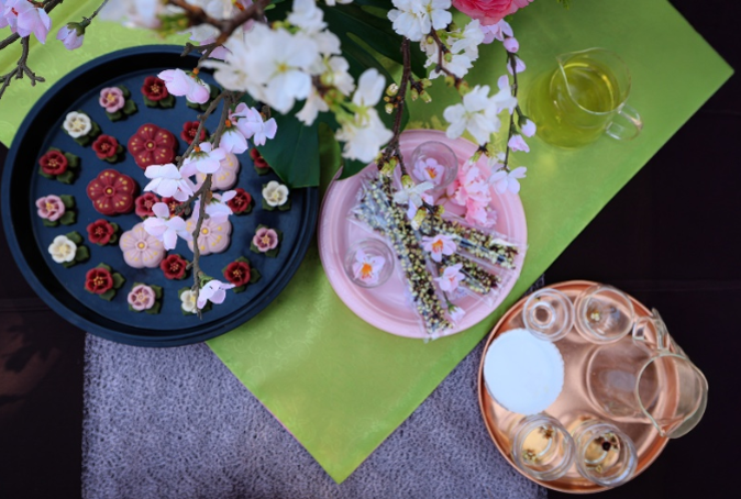 2025. 4. 19. 봉은사 연등제 야경 산책 후기 (겹벚꽃, 라일락, 홍매화 개화상황 포함)