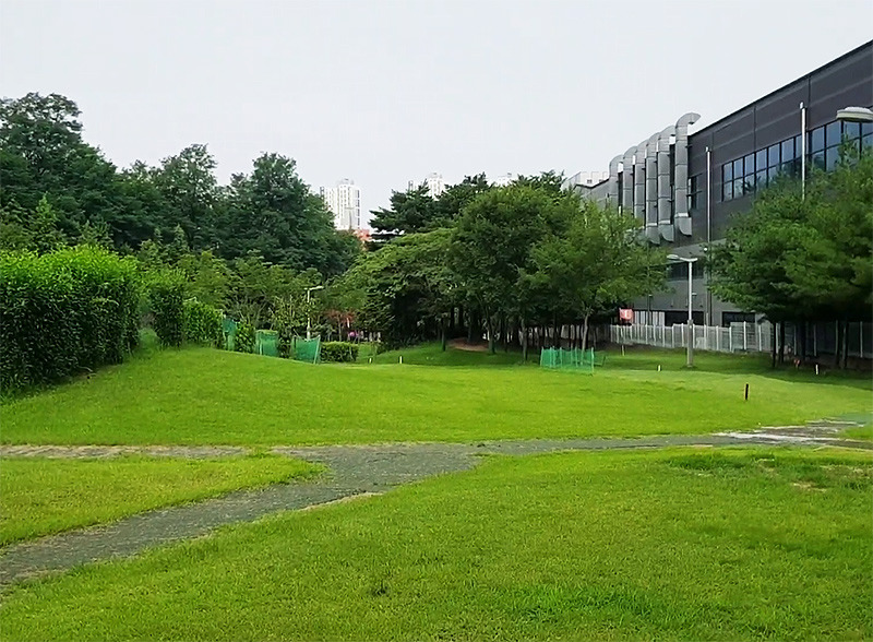 아산시 둔포파크골프장. 아산시 둔포면 석곡리 1480 (아산둔포중앙공원 내)