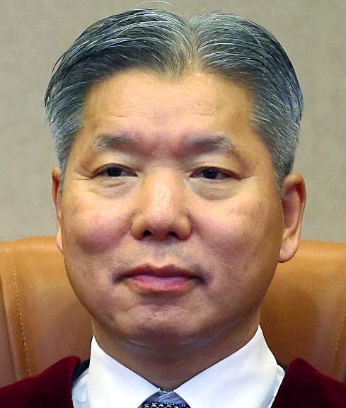 이영진 헌법재판관 프로필 나이 고향 학력 임기 &amp;#124; 공수처 이영진 골프접대 무혐의 이유 