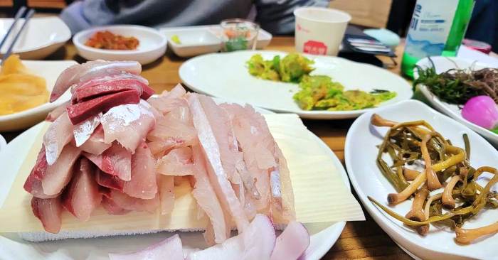 6시내고향 부산 부전시장 회도시락 맛집