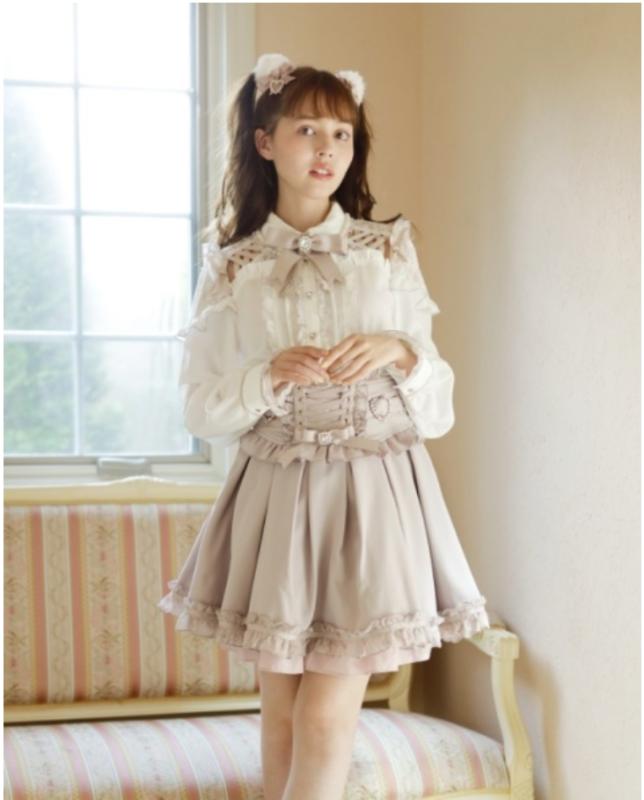 LIZ LISA 리즈리사 레이스업 하트 카슈쾨르 멜빵 스커트