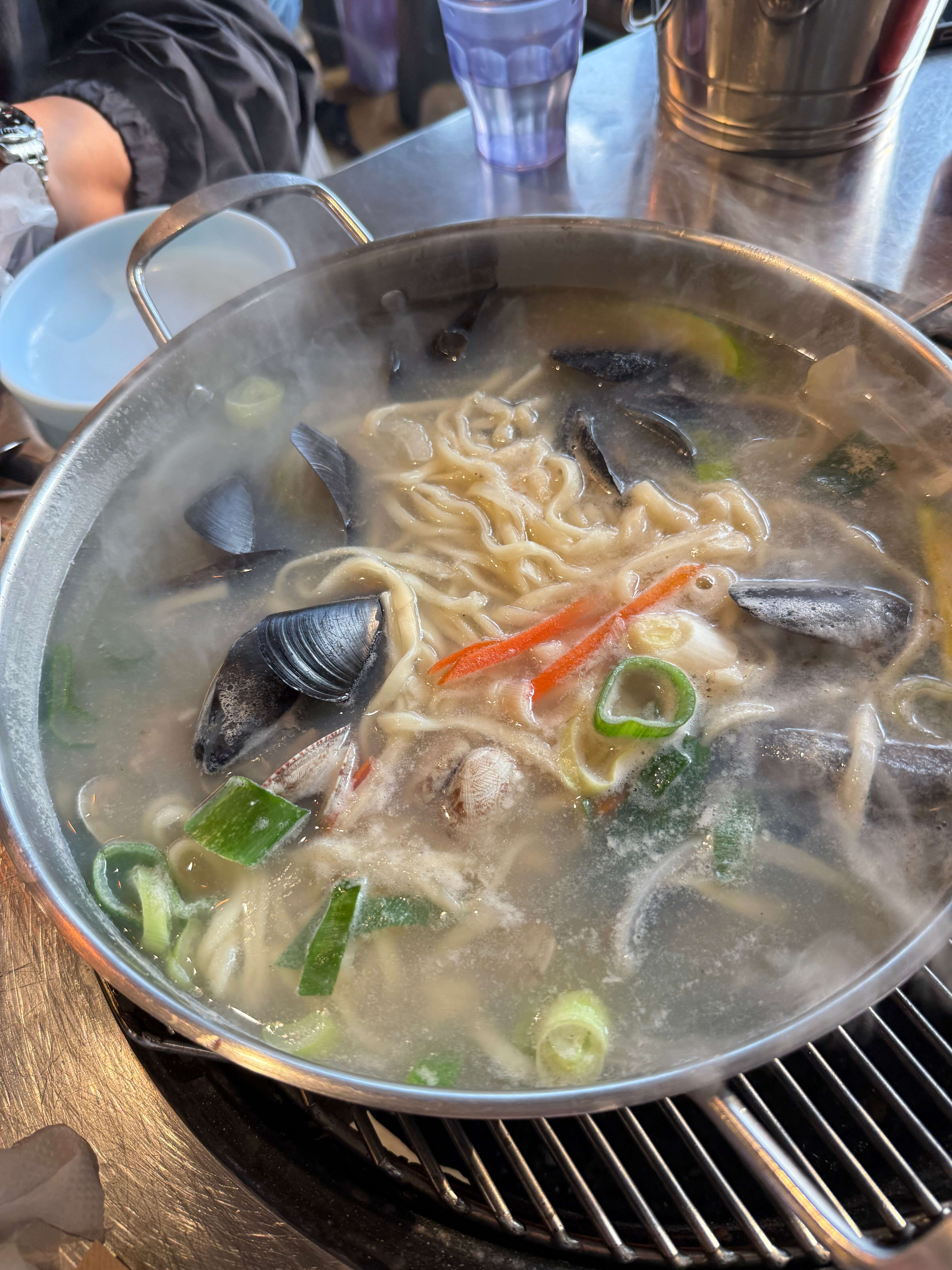 월미도 맛집 추천-전라도식 대왕조개 칼국수