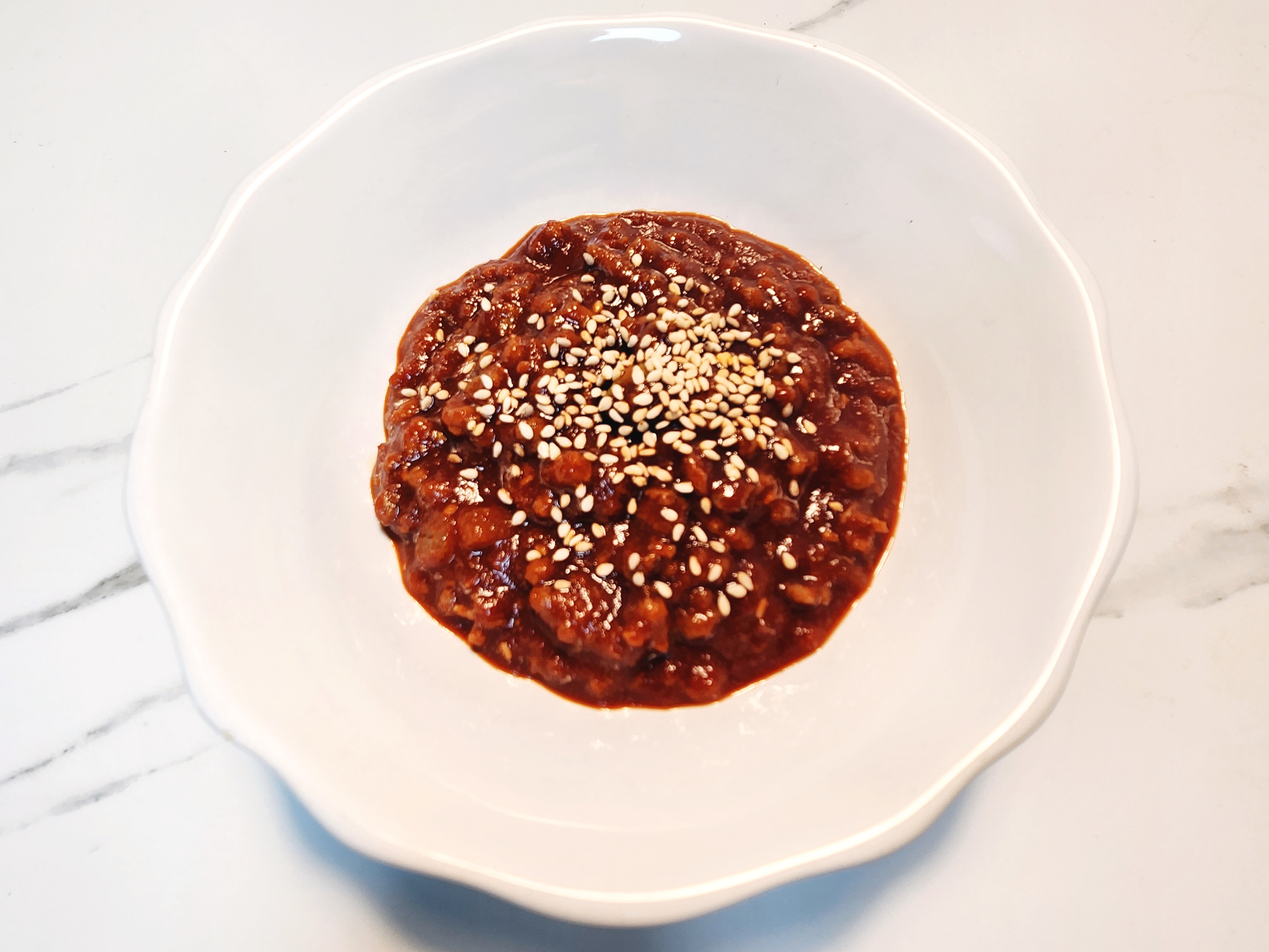 완성된 고기 고추장의 이미지