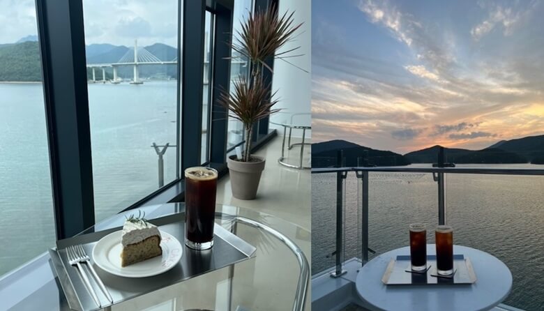 왼쪽은 카페 산도달도 내부에서 유리로된 탁자위에 냉커피 유리잔 1개와 하햔 접시위에 크림 케익 한조각과 포크 2개가 있고 창넘어 산달도 섬을 잇는 거대한 연륙교가 보이는 사진이며 오른쪽은 해가 질 무렵에 카페 외부 흰색 탁자위에 냉커피 유리잔 2개가 나란히 있고 그 뒤로 석양이 붉게 물들어가고 있는 모습