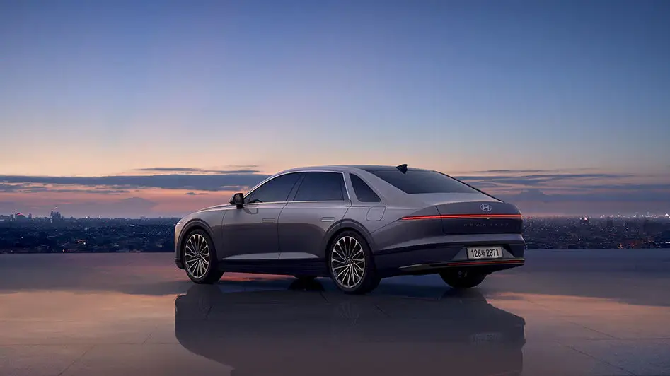 2023그랜저-측후면-모습