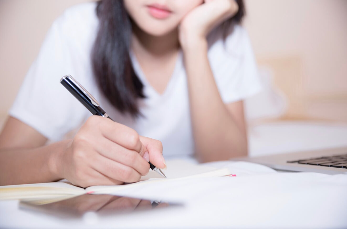 초중고 학비 지원